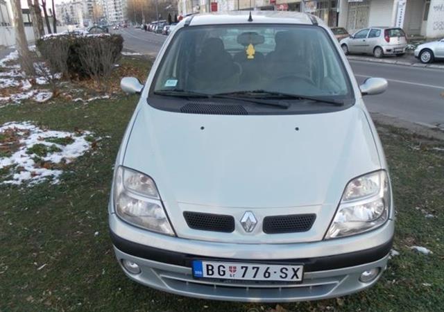 Renault Scenic 1.6 16V -03