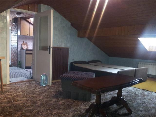 Petlovo brdo, stan 35m2
