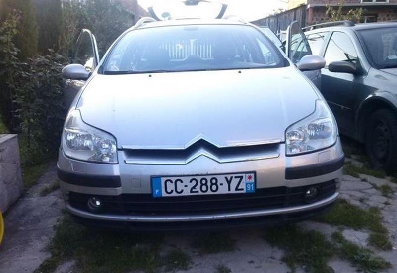 Citroen-C5-1-6-HDI--06