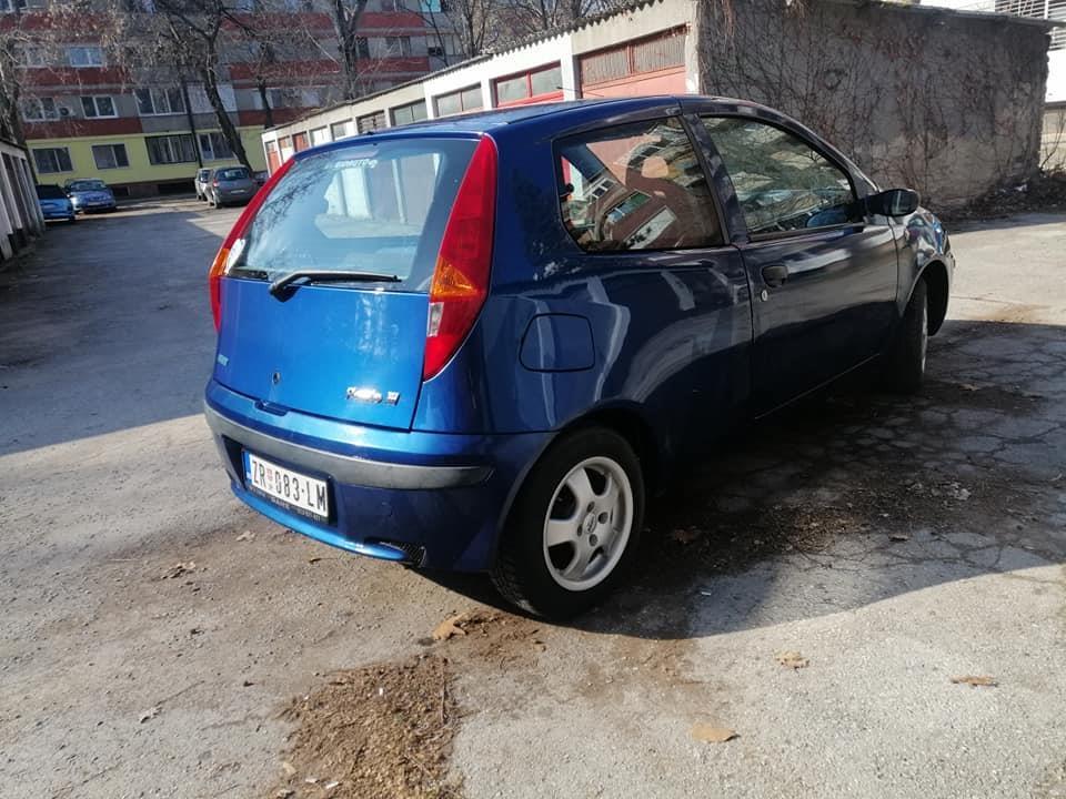 Fiat-punto-1-2-8v-2003god