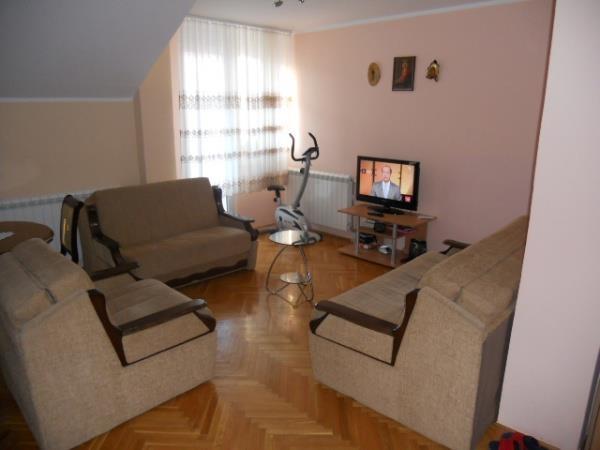 Stan 64m2 - Novi Sad