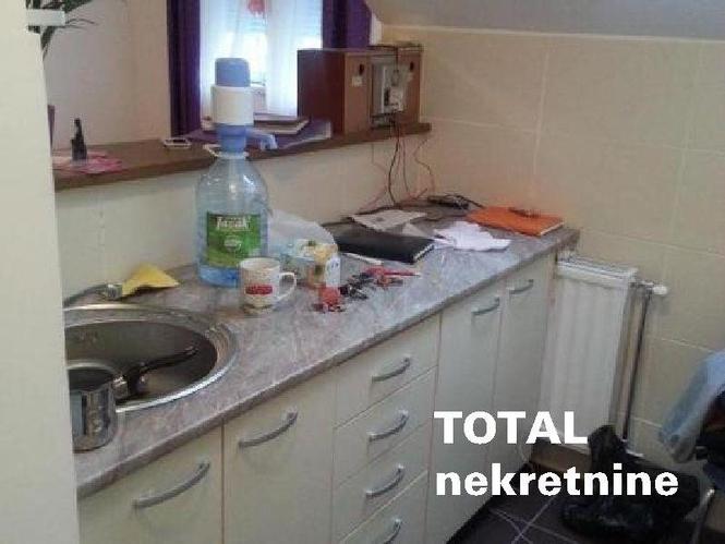 Jednoiposoban duplex stan