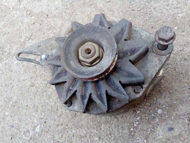 Alternator renault clio I 