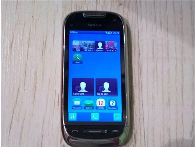 Nokia-C7