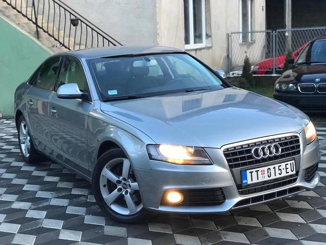 Audi A4 2008 2.0 TDI REGISTROVAN
