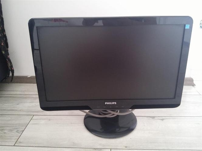Philips 19" LED monitor