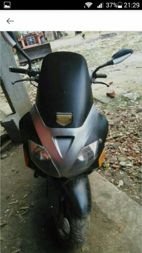 Skuter-150cc