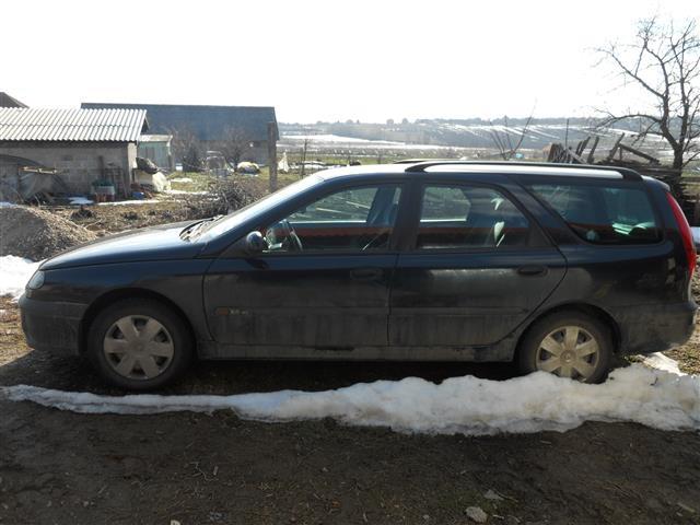Renault Laguna -01