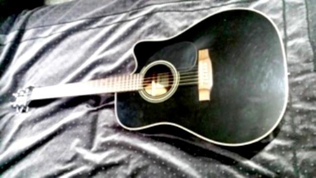 Gitara-TAKAMINE-serija-G