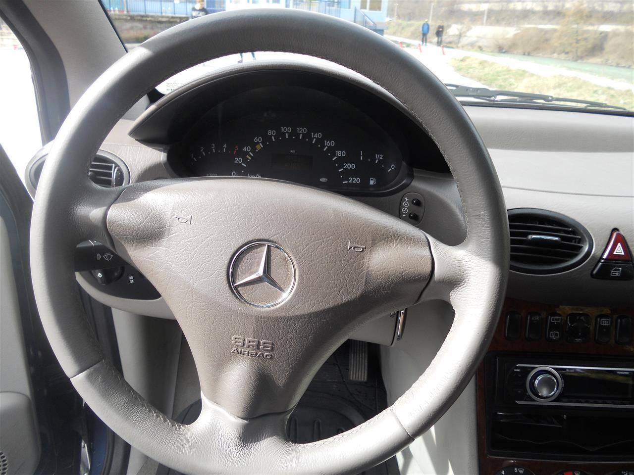 Mercedes-A-170-cdi--03