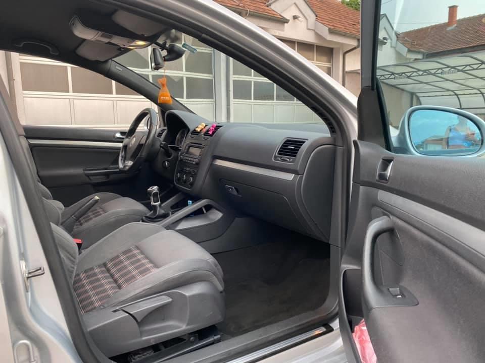 GOLF-V-GTI