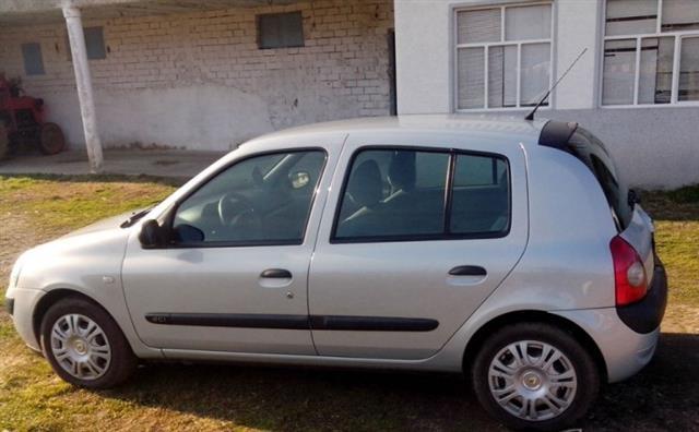 Renault-Clio-symbol---03
