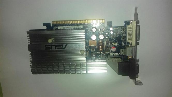 ASUS 7200 gs 128Mb