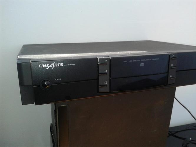 FINE ARTS cd plejer