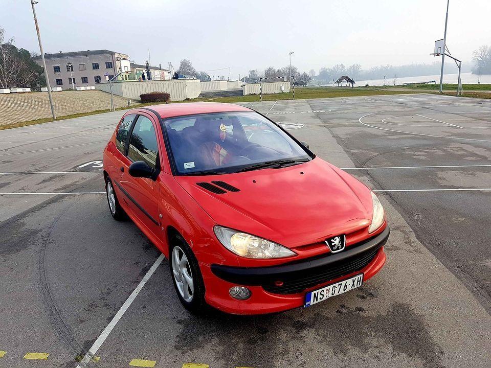 Peugeot-206