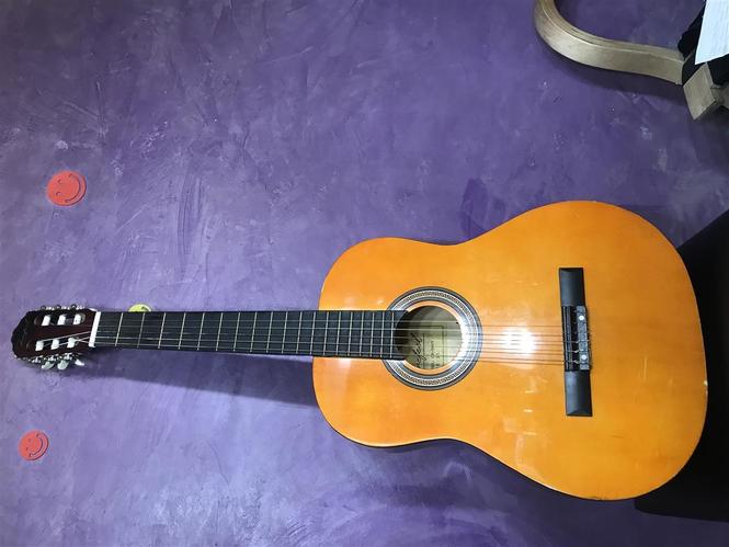 Firefeel gitara