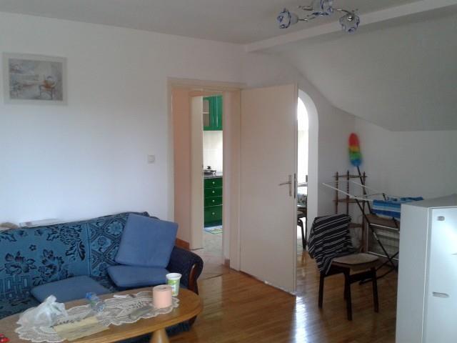 Stan 86m2 - Beograd