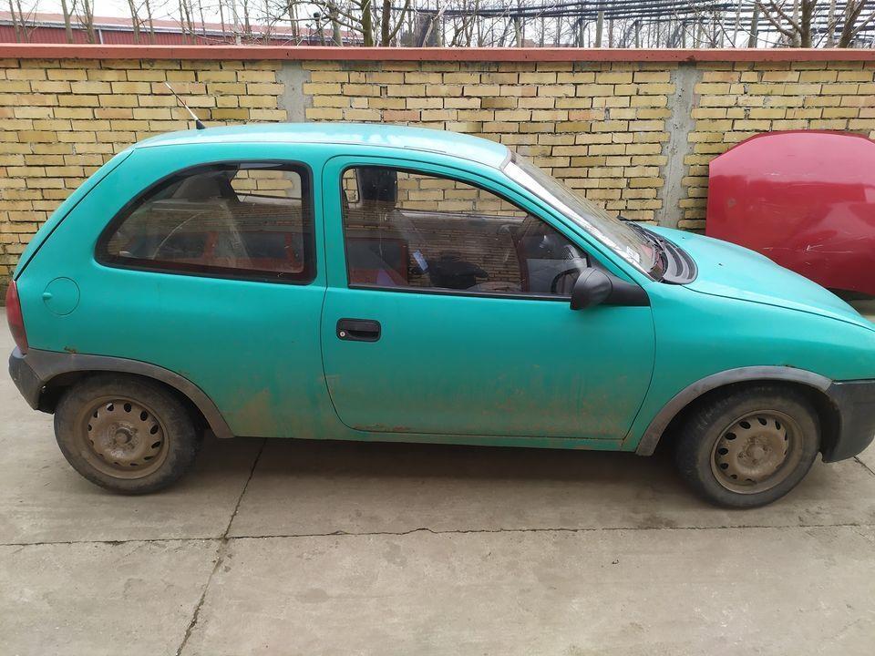 Opel-corsa-B