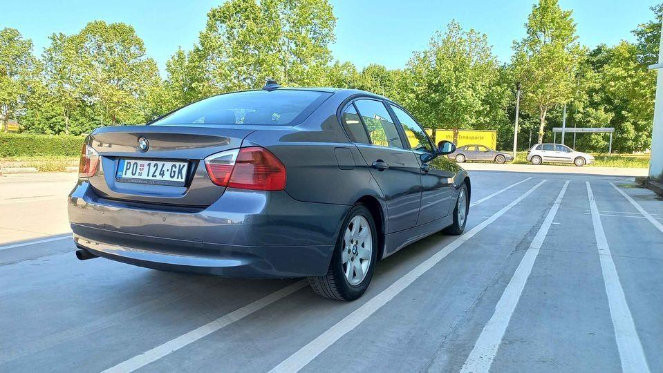 BMW-318
