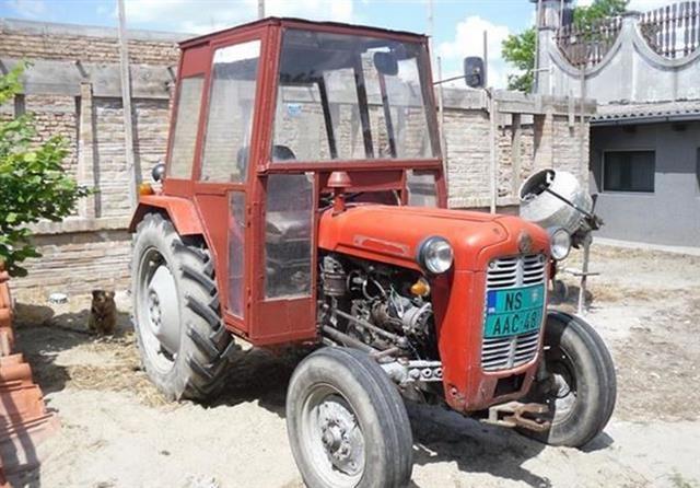 Traktor Ferguson FE 35