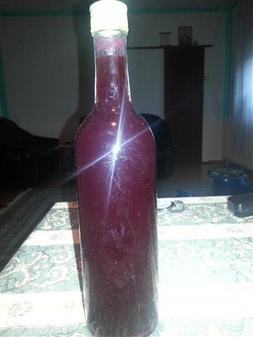 Vino-od-kupine