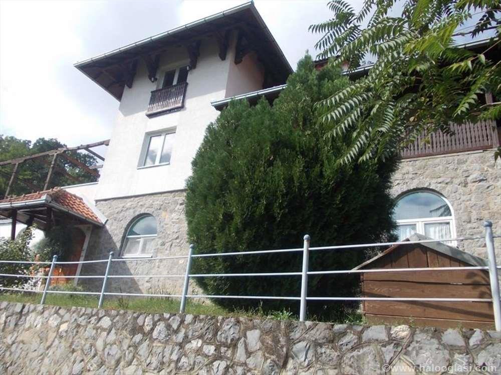 Vila-Jaksic