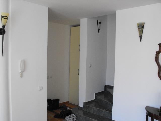 Kuca-od-350m2--Kragujevac