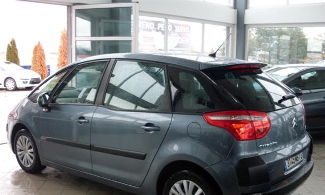 Citroen-C4-Picasso-1-6-hdi-automatic--10