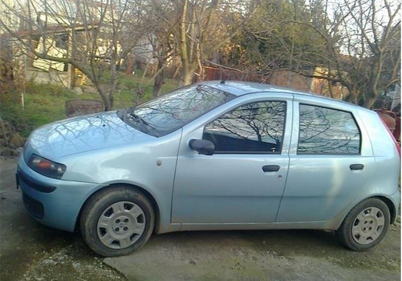 Fiat-Punto-1-2--02