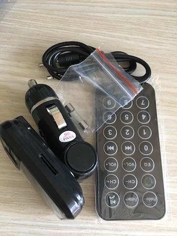 Bluetooth-FM-transmiter-MP3