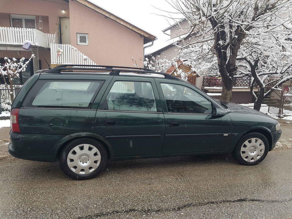 Opel-Vektra-B