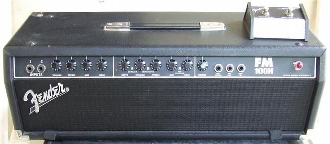  Fender glava FM 100                             