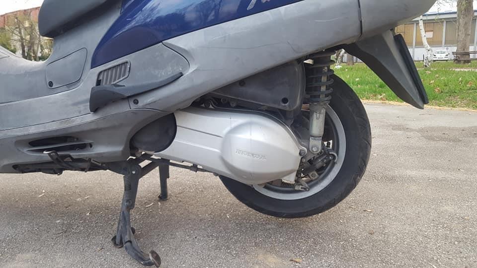 Honda-Panteon-150cm3--99g-