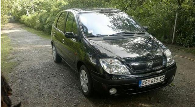 Renault Scenic 1.9 DCI -03 