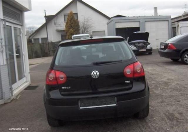 VW-Golf-V-TDI--04--