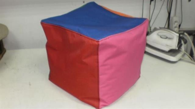 Beneton tabure