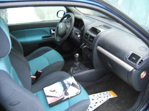 Renault-Clio-1-4---03