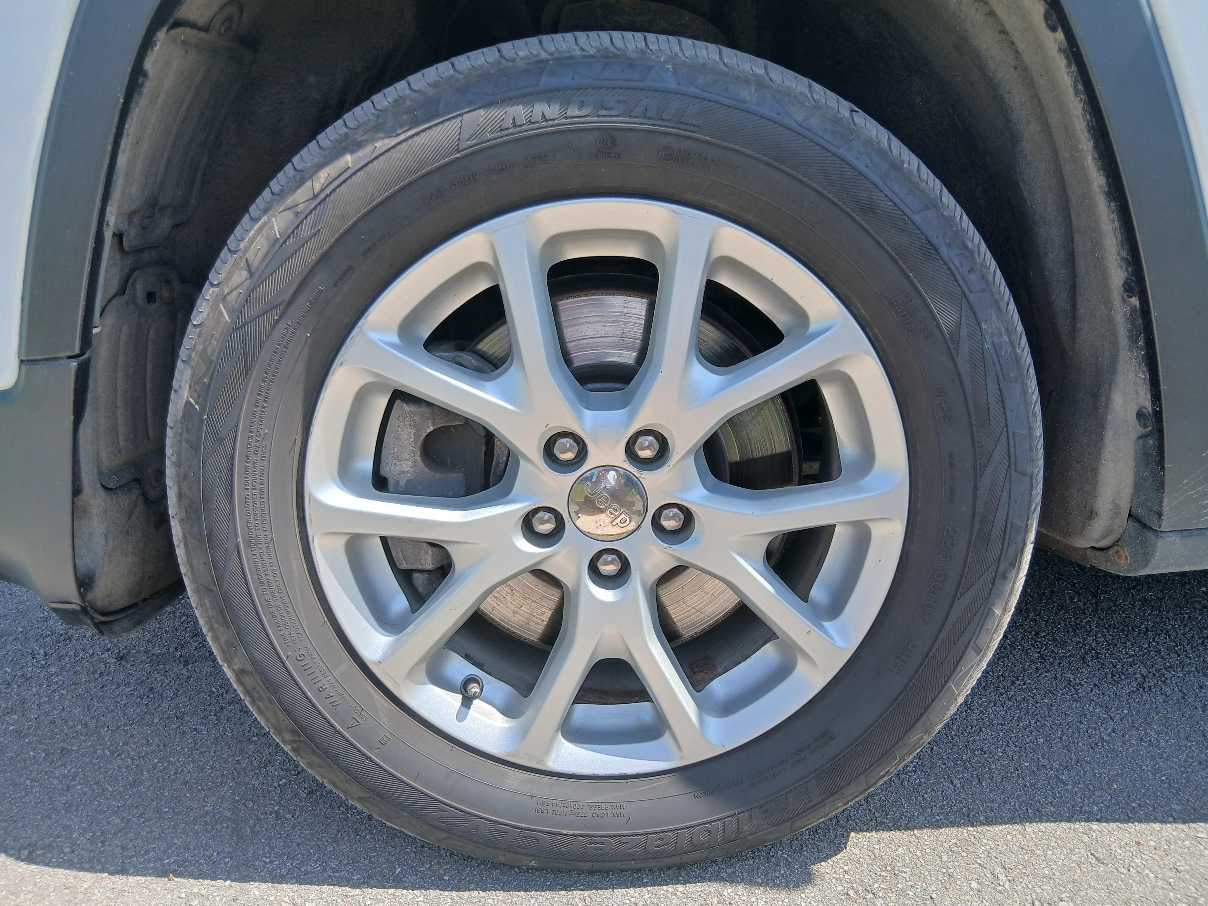 Jeep-Cherokee