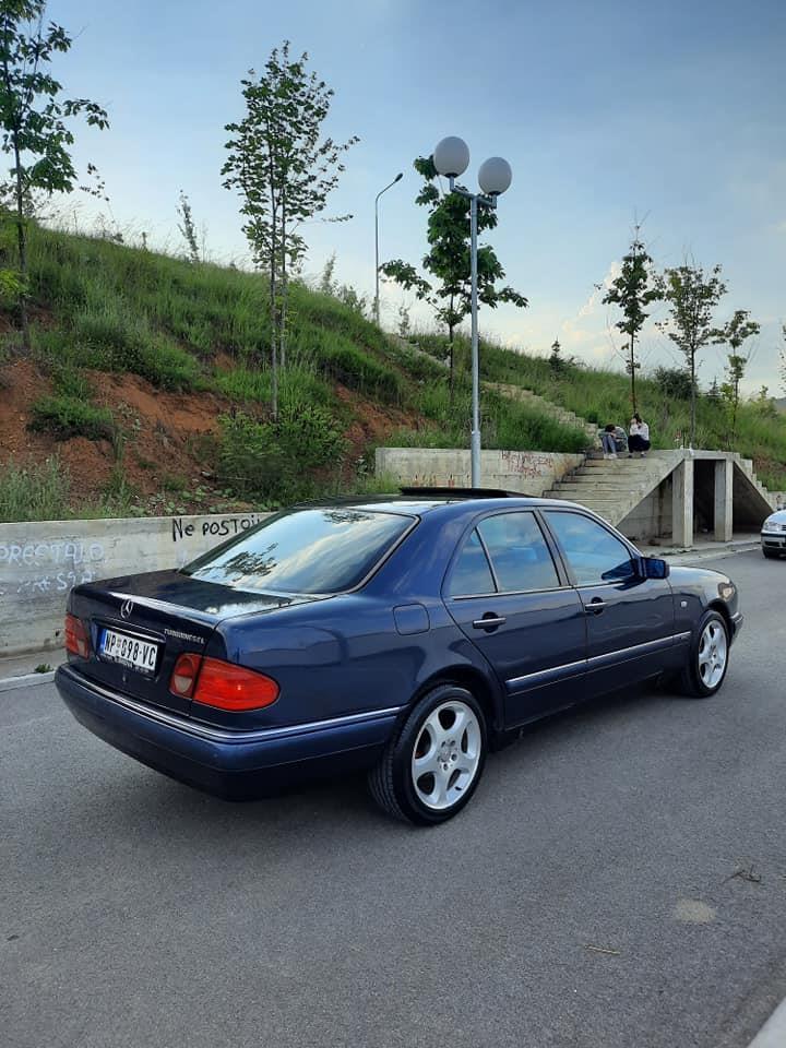 Mercedes-E290-TD