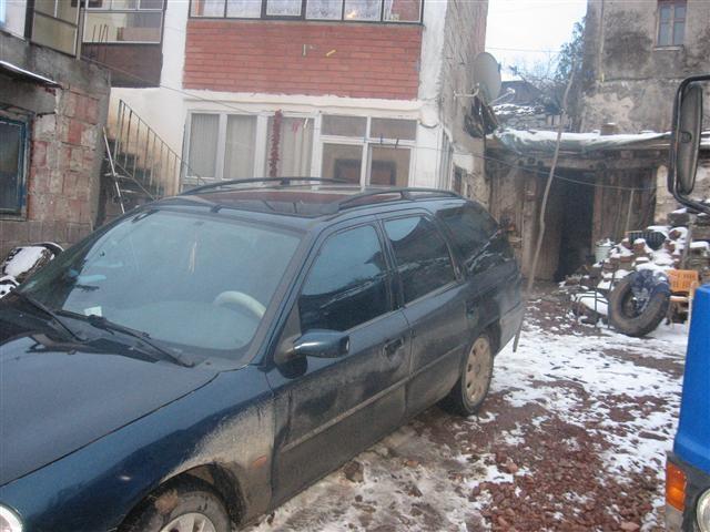 Ford-Mondeo-Karavan--97