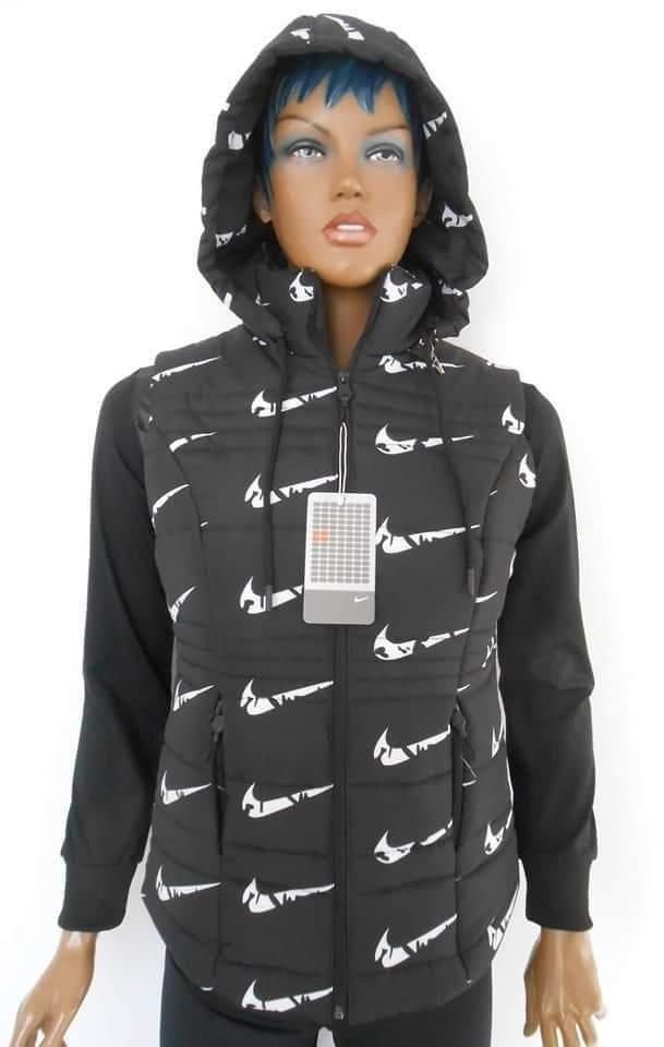 Prsluk-zenski-Nike-