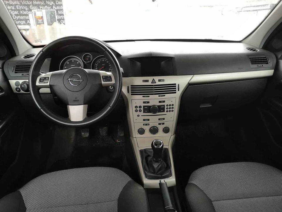 Opel-Astra-1-9CDTI-2008-uvoz-Nemačka-----