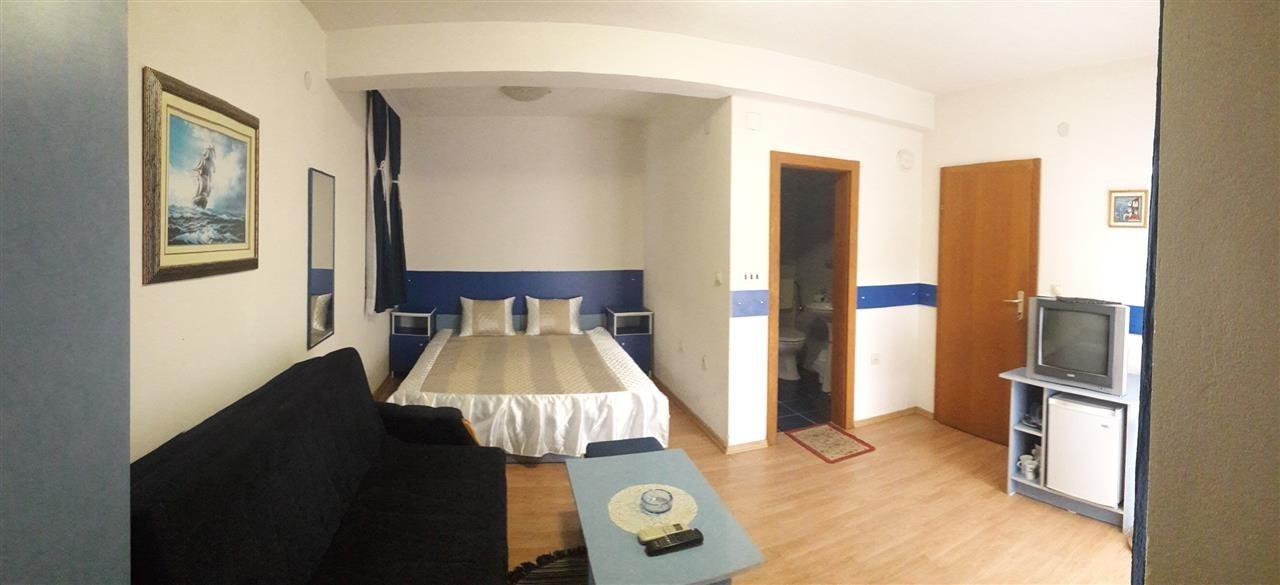 OHRID-APARTMANI-PORED-JEZERA