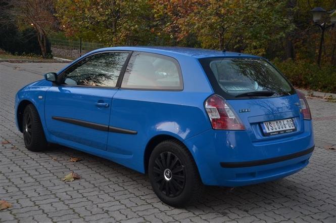 Fiat Stilo -03