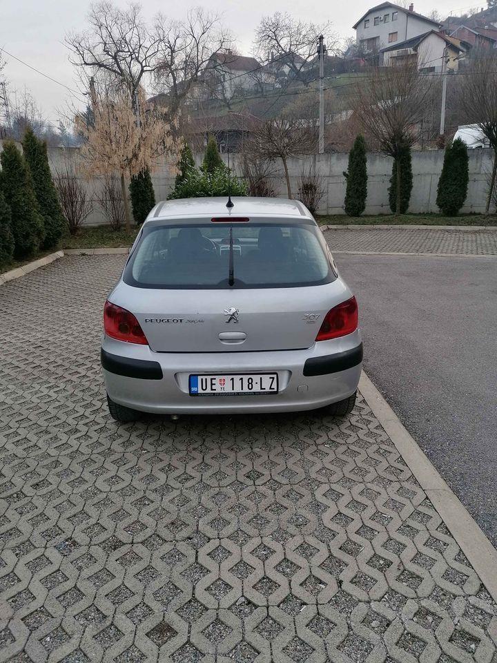 Peugeot-307