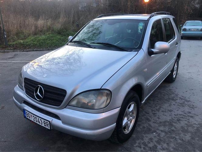 Mercedes Benz 270 CDI