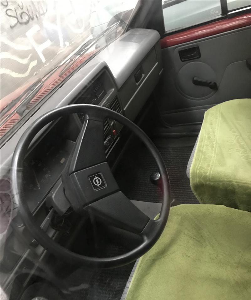 Opel-Corsa