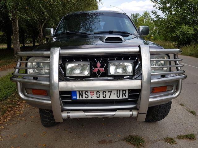 Mitsubishi-L200