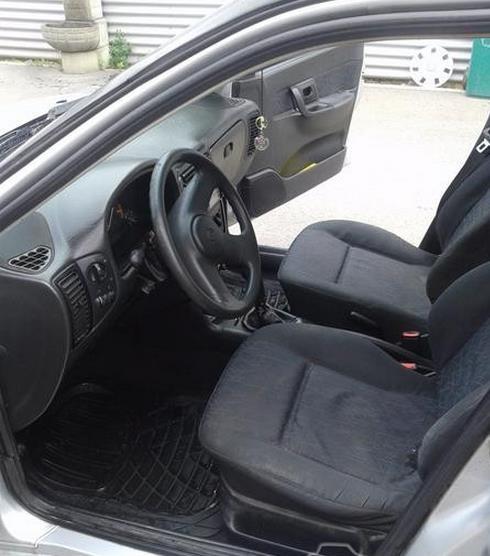 VW-Polo--98