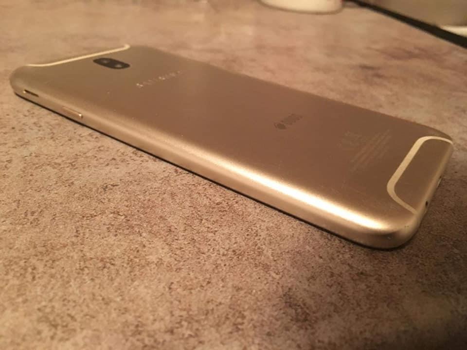 samsung-j7